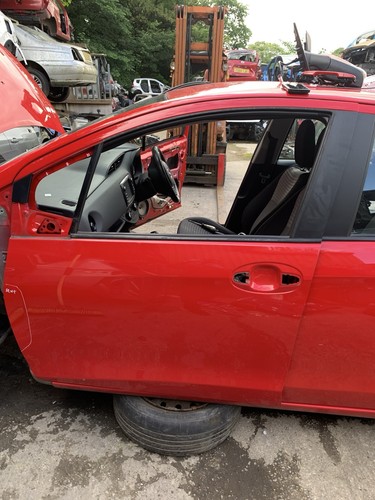 Toyota yaris 2018 passenger - toyota,