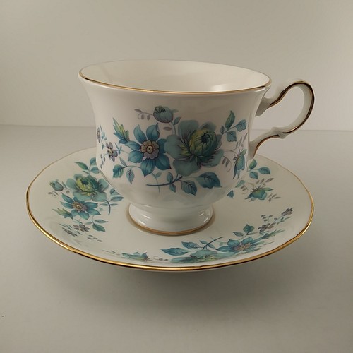 Queen anne bone china cup - queen,