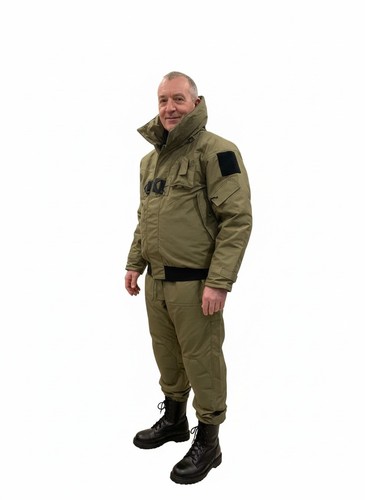 Mullion upper deck crew - mullion,