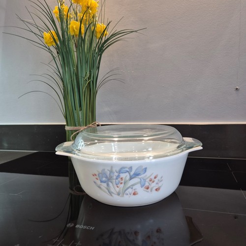 Large vintage pyrex corning - large,