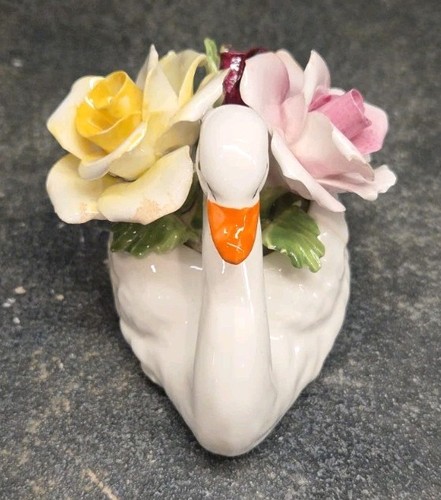 Radnor bone china swan - china,