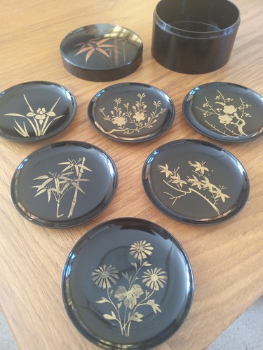 Japanese black and gold - japanese,