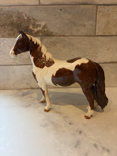 Beswick pinto pony model - beswick,