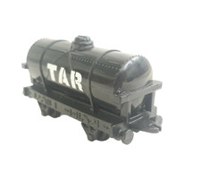 ERTL Thomas The Tank Engine & Friends Tar Tanker Carriage 1993