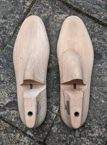 Vintage pair wooden men - vintage, men's