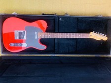 Fender Telecaster Player 2018 in Red with Case