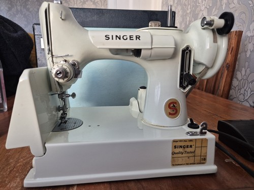 Vintage singer sewing - sewing, machine