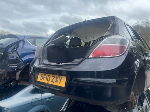 Vauxhall astra rear - vauxhall, bumper