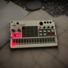 Korg Volca Sample Portable Original Perfect Condition Beat Drum Machine Analog