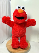 Sesame Street Tickle Me Elmo Plush Talking Giggling Vibrating Toy Hasbro 16”