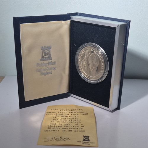 Pobjoy 1982 pope john - 1982, ii