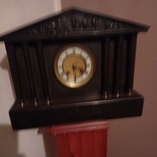 Antique Marble Clock  6 Corinthian Columns immortal Battle Scene   working good 