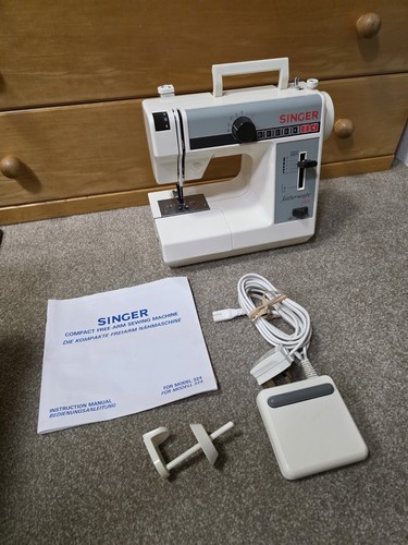 Singer model 324 featherweight - model,