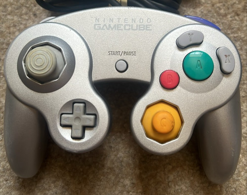 Official nintendo gamecube - official,