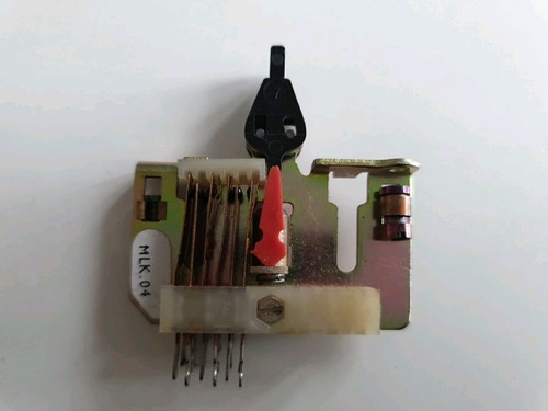Paddle key lever wedge - key, switch