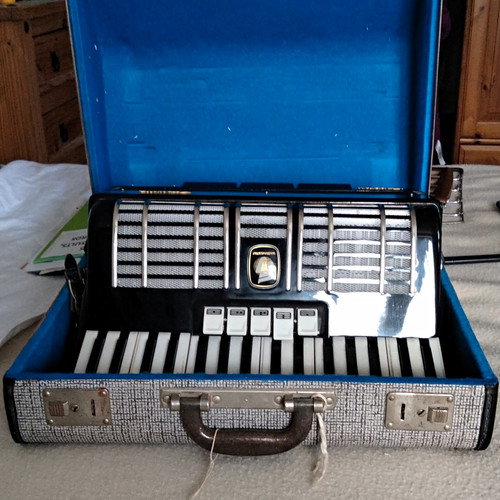 Gavotte 120 piano accordion - gavotte,