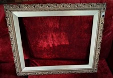 Picture Frame Large Gold