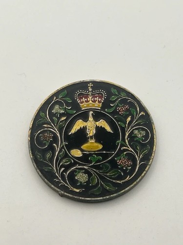 1977 silver crown coin - coin, queen