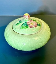 Carltonware, Carlton Ware pot