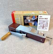Back To Basics Manual Hand Crank Grain Wheat Corn Mill Adjusts Fine/Coarse Grind