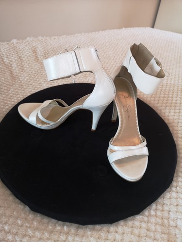 Jessica simpson metallic cream - simpson,
