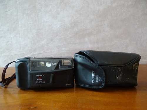 Yashica super compact - super, d