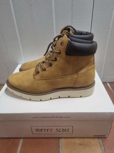 Merry scott womens flat - scott,