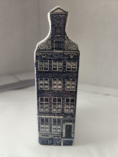 Vintage delft blue - blue, canal