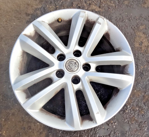 Vauxhall vectra alloy - 17",