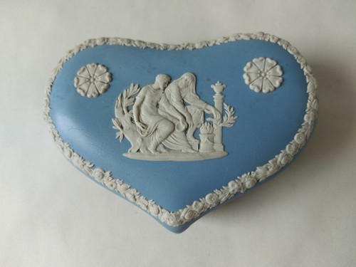 Wedgwood jasper ware blue - ware,