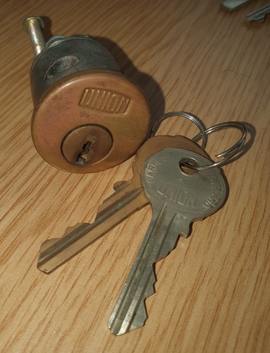 Union rim latch cylinder - rim,