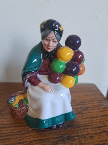 The old balloon seller royal - old,