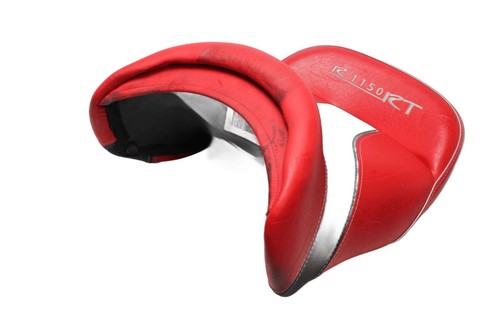 Front seat red black cover - front,