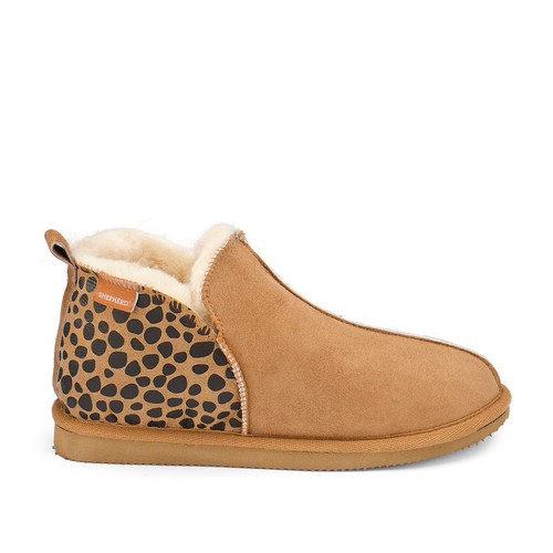 Shepherd ladies sheepskin - shepherd,