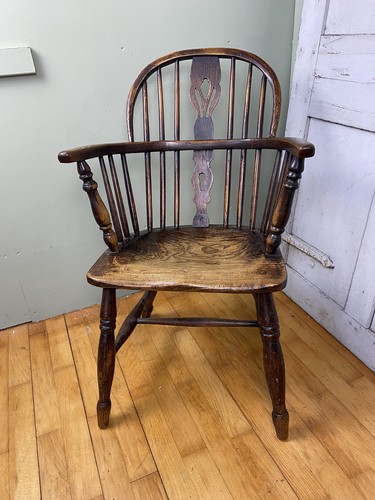 Antique windsor spindle back - antique,