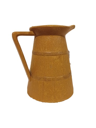 Vintage small dee - cee, jug