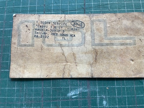 Ford capri badge sticker - 1.6l,