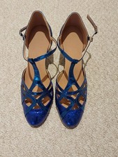 Electric royal blue T-strap