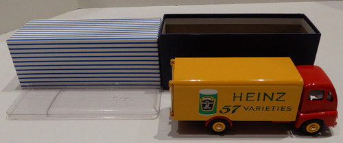 Dinky supertoys 920 guy van - dinky,
