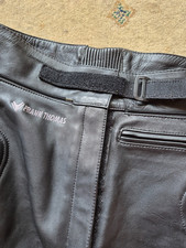ladies Frank Thomas leather motorbike trousers. Black size 12.