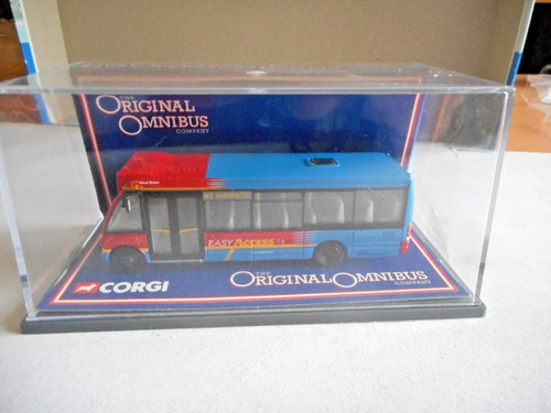 Corgi 44102 optare solo - optare, go