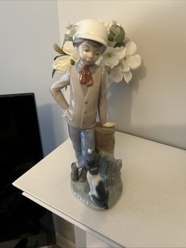 Nao lladro figurine boy - lladro,