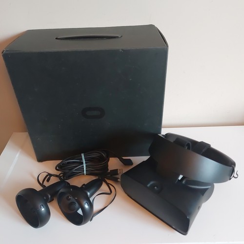 Oculus rift headset - oculus,