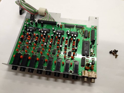 Akai 208p parallel output - 8,