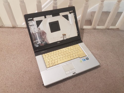 Fujitsu lifebook e780 - fujitsu,