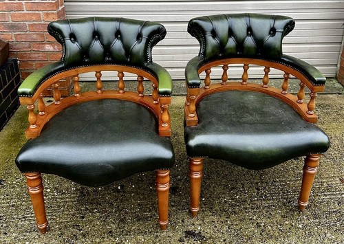 Pair green leather buttoned - pair,