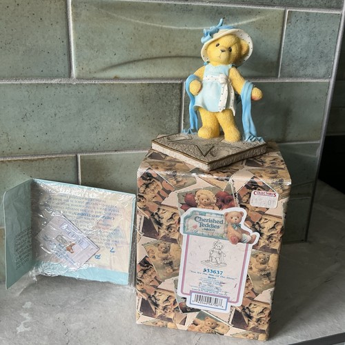 Cherished teddies model - cherished,