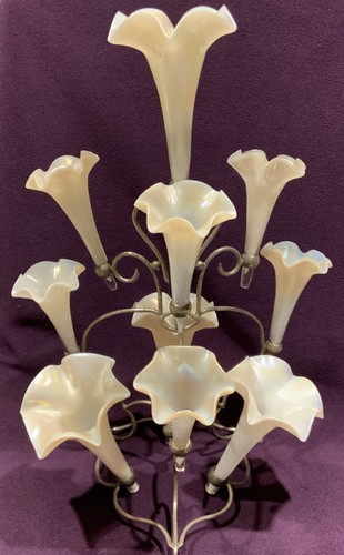 Epergne stunning opalescent - stunning,