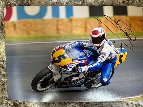 Wayne gardner hand - gardner,