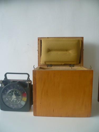 Vintage wooden cased - a,